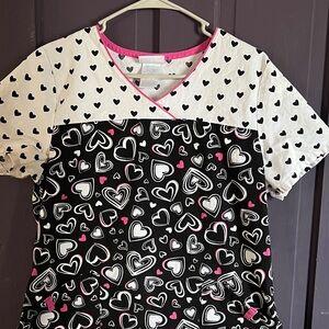 Scrubstar Kids Heart Pattern Tee - Black, White, and Pink